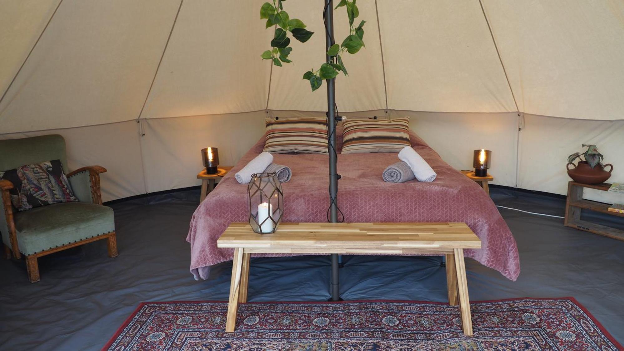 Bell Tent In Een Voedselbos Nederweert-Eind 外观 照片